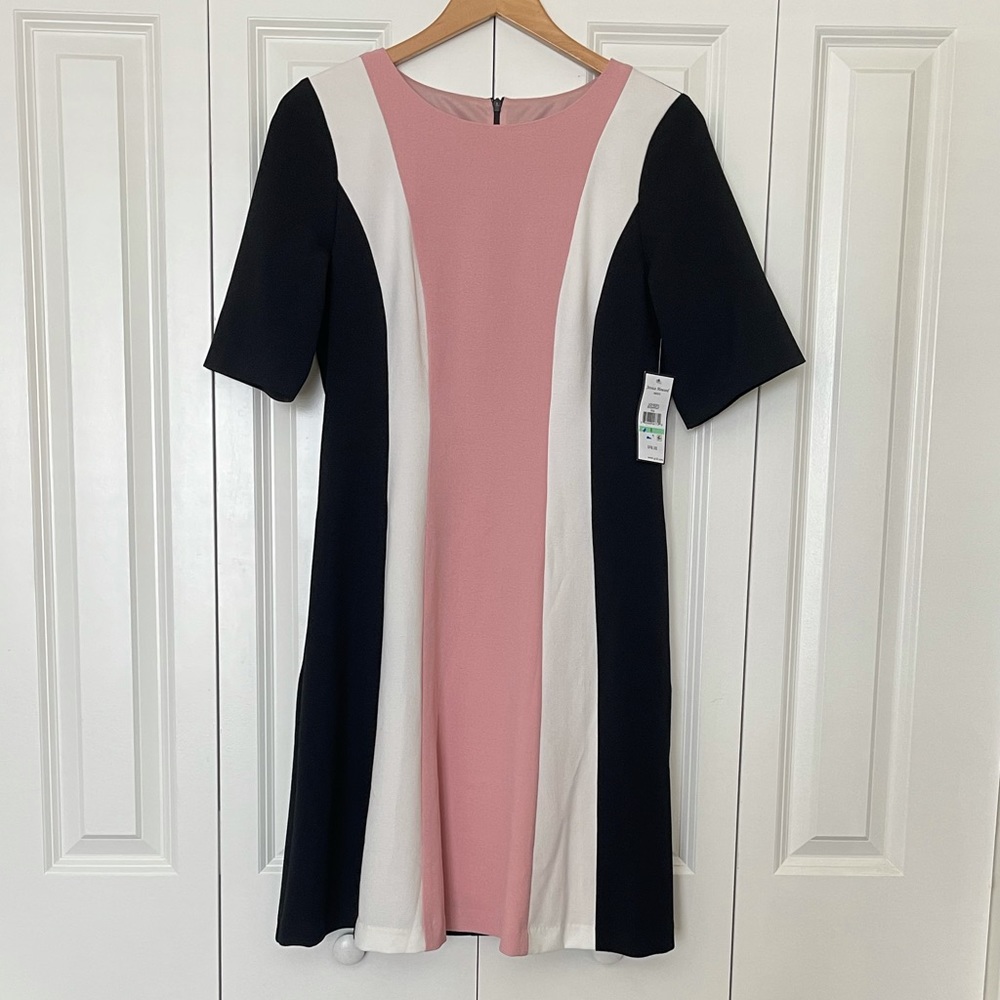 Jessica Howard Missy Dress w/ hidden pockets